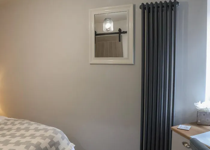 Archie's Anchor Scarborough