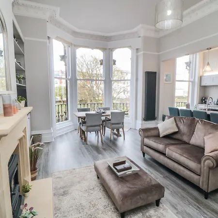 Archie's Anchor Scarborough